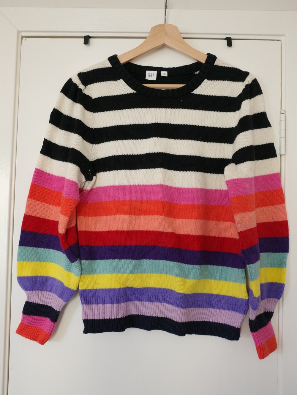 GAP Women's Multicolor Striped Crewneck Sweater